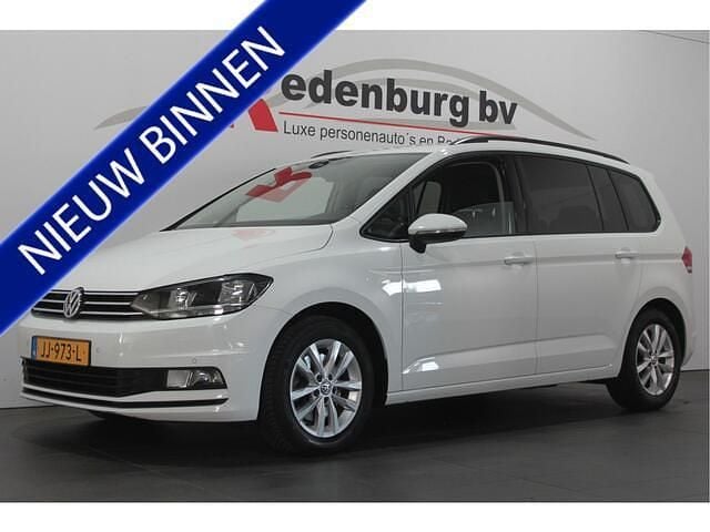 Wit Gebruikt 2016 VW Touran Comfortline MPV | € 12.945 (Goede deal) - Afbeelding 1/4