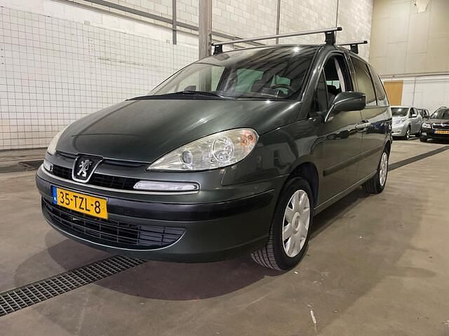 Grijs Gebruikt 2007 Peugeot 807 MPV | € 3.995 - Afbeelding 1/4