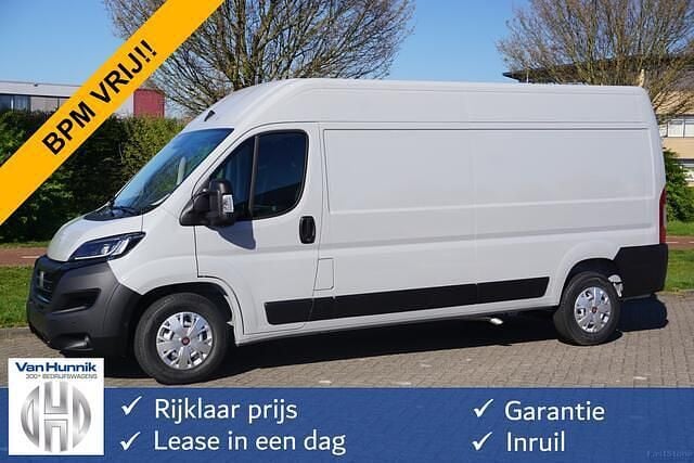 Grijs Gebruikt 2024 Fiat Ducato Van | € 34.850 (Super prijs) - Afbeelding 1/4