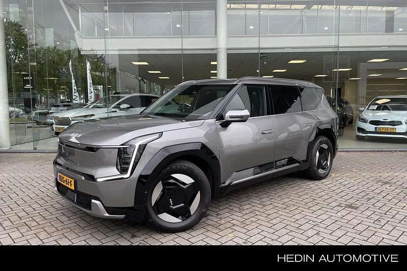 Grijs Nieuw 2025 Kia EV9 Plus SUV | € 67.695 (Eerlijke prijs) - Afbeelding 1/4