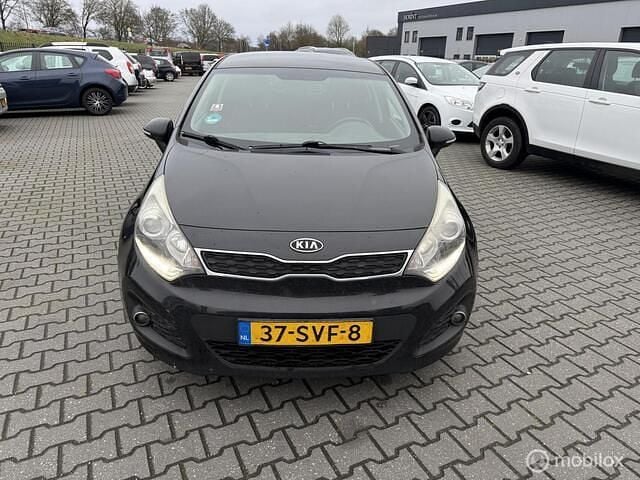 Occasion Kia Rio 75 PK (55 kW) 2012 Zwart Hatchback