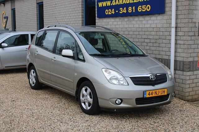 Occasion Toyota Corolla Verso Sol 135 PK (99 kW) 2003 Grijs MPV