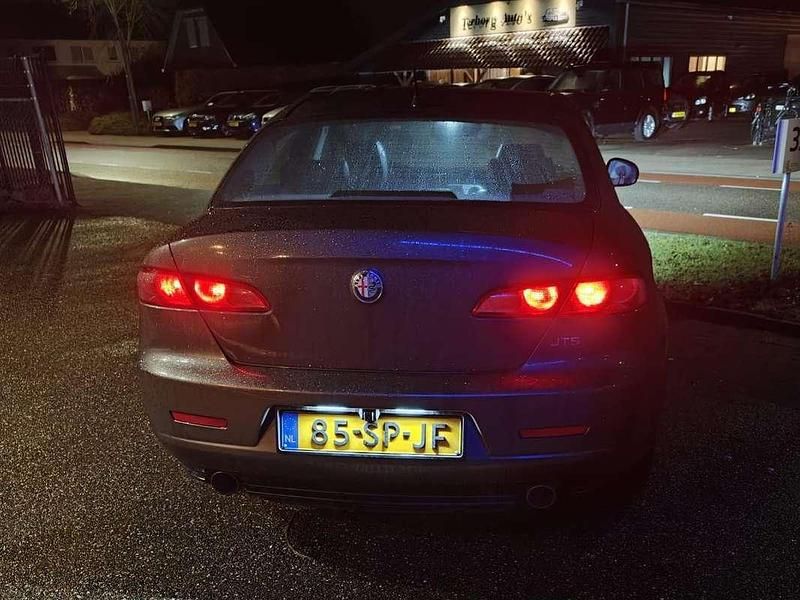 Occasion Alfa Romeo 159 Distinctive 160 PK (117 kW) 2006 Sedan