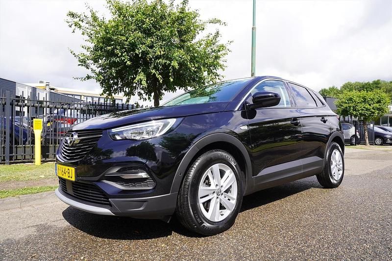 Zwart, metallic lak Occasion 2020 Opel Grandland X Business SUV | € 15.945 (Goede deal) - Afbeelding 1/4