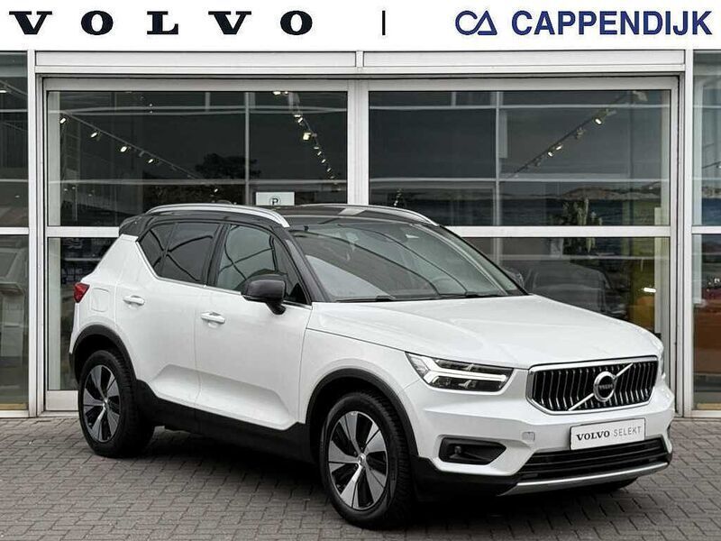 Wit Gebruikt 2020 Volvo XC40 Business Edition SUV | € 29.250 (Eerlijke prijs) - Afbeelding 1/4