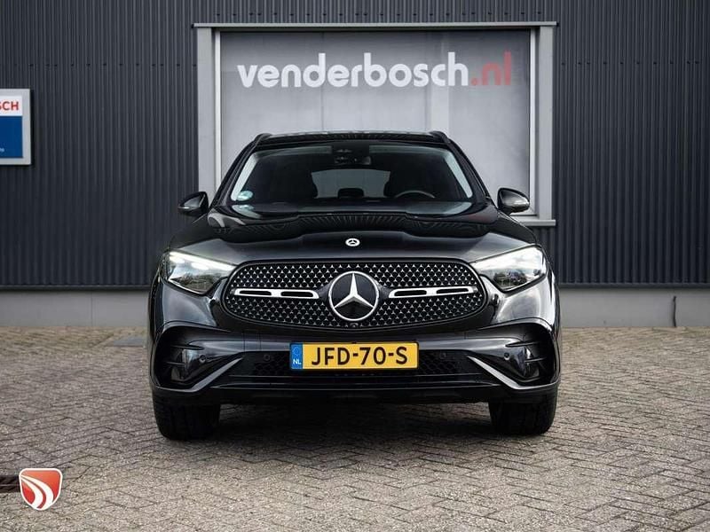 Occasion Mercedes GLC300e AMG line 313 PK (230 kW) 2024 Zwart SUV
