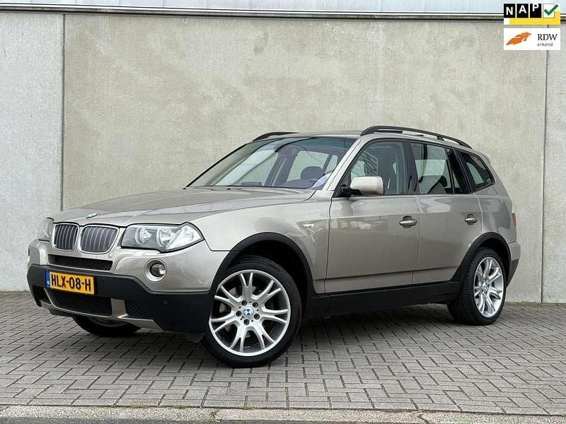 Grijs Gebruikt 2007 BMW X3 SUV | € 8.450 (Eerlijke prijs) - Afbeelding 1/4