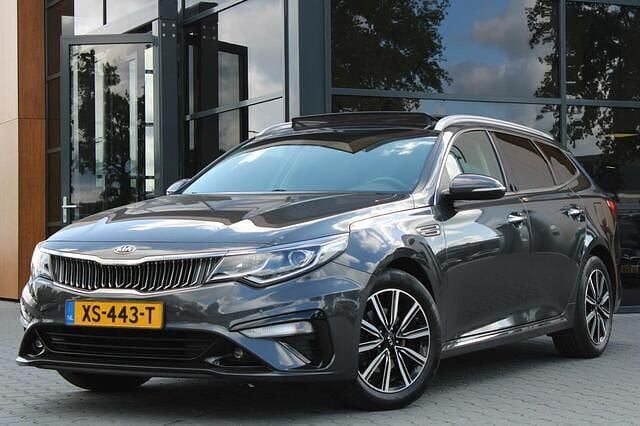 Grijs Occasion 2019 Kia Optima Stationwagen | € 20.950 (Eerlijke prijs) - Afbeelding 1/4