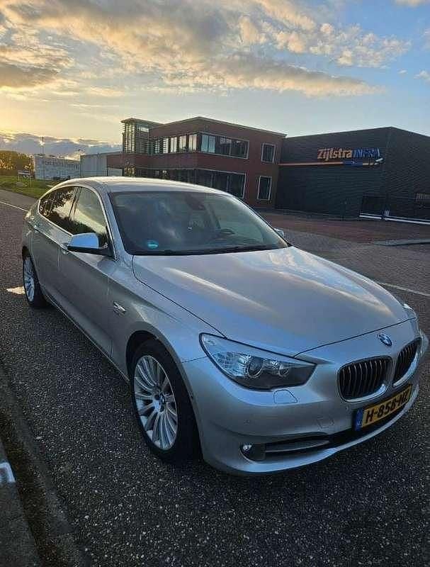 Zilver Gebruikt 2011 BMW 535 Executive Sedan | € 13.999 (Eerlijke prijs) - Afbeelding 1/4