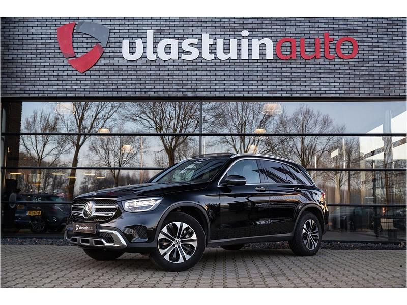 Occasion Mercedes GLC300 320 PK (235 kW) 2020 Zwart SUV