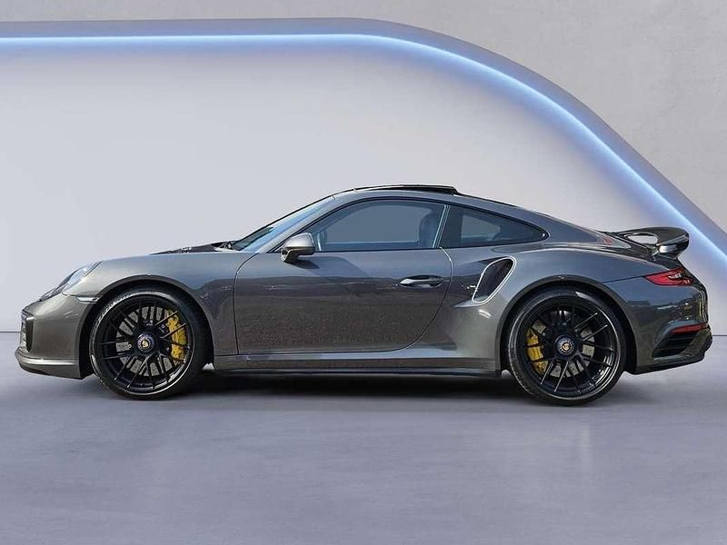 Occasion Porsche 991 560 PK (411 kW) 2016 Grijs, metallic lak Coupé