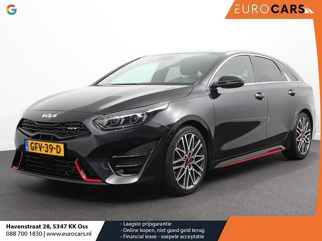 Zwart Occasion 2023 Kia ProCeed GT Stationwagen | € 32.940 (Eerlijke prijs) - Afbeelding 1/4