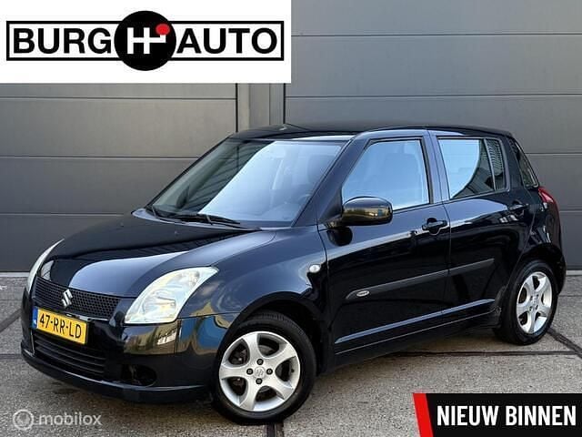 Zwart, metallic lak Gebruikt 2005 Suzuki Swift GLS Hatchback | € 1.499 - Afbeelding 1/4