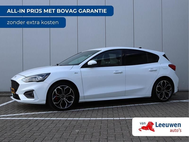 Wit Gebruikt 2020 Ford Focus Business Edition Hatchback | € 15.495 (Eerlijke prijs) - Afbeelding 1/3