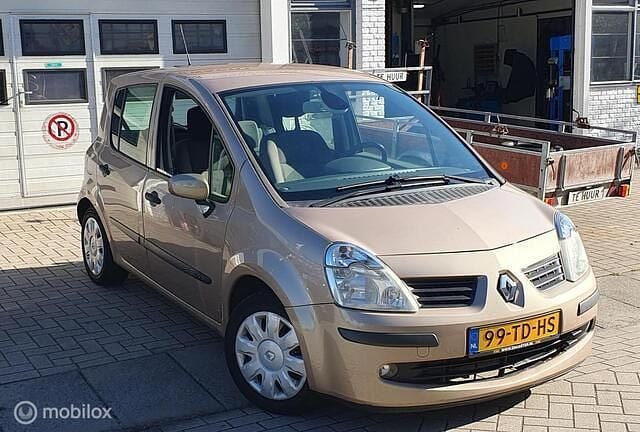 Beige Gebruikt 2006 Renault Modus Dynamique MPV | € 2.250 (Goede deal) - Afbeelding 1/3