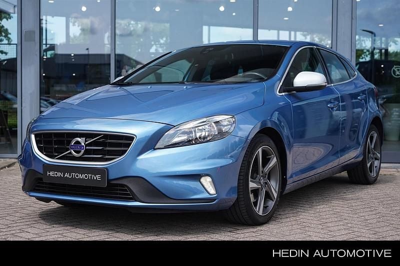 Blauw Gebruikt 2015 Volvo V40 R-Design Stationwagen | € 16.995 (Duur) - Afbeelding 1/4