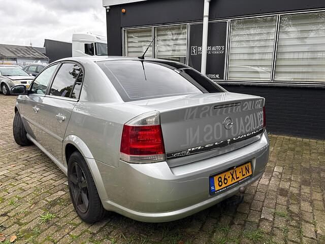 Occasion Opel Vectra Business 140 PK (102 kW) 2007 Grijs Sedan