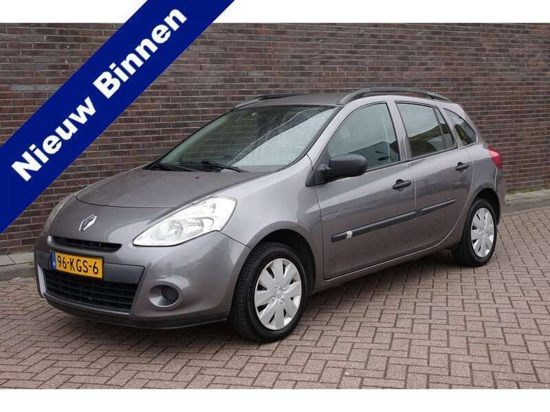 Grijs, metallic lak Gebruikt 2009 Renault Clio GrandTour Stationwagen | € 2.945 (Eerlijke prijs) - Afbeelding 1/4