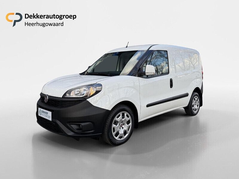 Wit Gebruikt 2023 Fiat Doblò MPV | € 13.745 (Super prijs) - Afbeelding 1/4