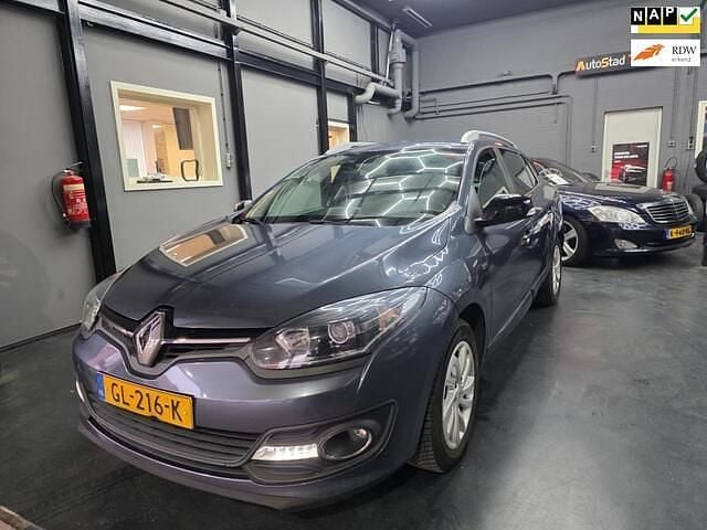 Grijs Gebruikt 2015 Renault Mégane GrandTour LIMITED Stationwagen | € 4.499 (Eerlijke prijs) - Afbeelding 1/4