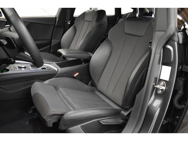 Occasion Audi A5 S-Line 252 PK (185 kW) 2019 Grijs Hatchback