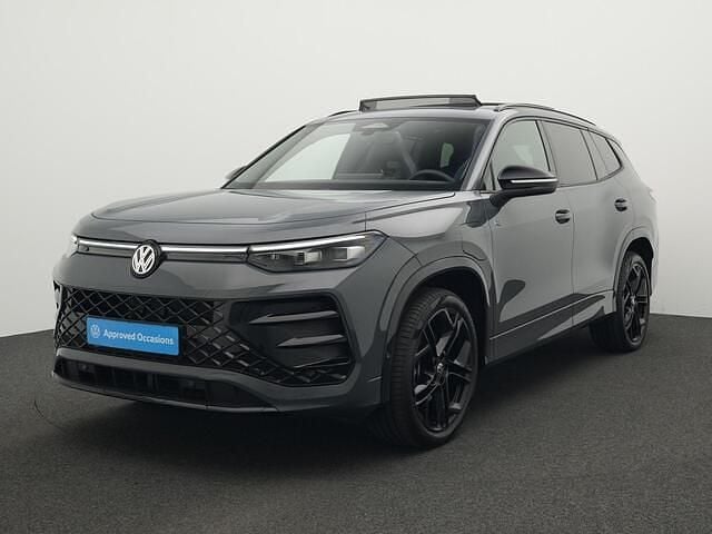 Grijs Gebruikt 2025 VW Tayron R-line Edition SUV | € 57.900 (Goede deal) - Afbeelding 1/4