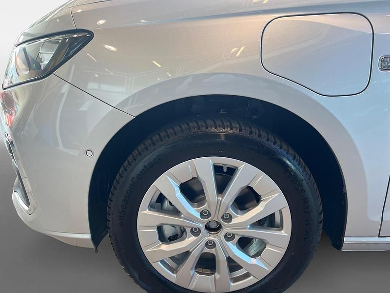 Nieuw Ford Transit Connect Limited 150 PK (110 kW) 2025 Stardust silver MPV