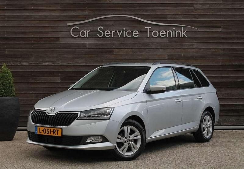 Zilver Gebruikt 2019 Skoda Fabia Style Hatchback | € 12.950 (Goede deal) - Afbeelding 1/4