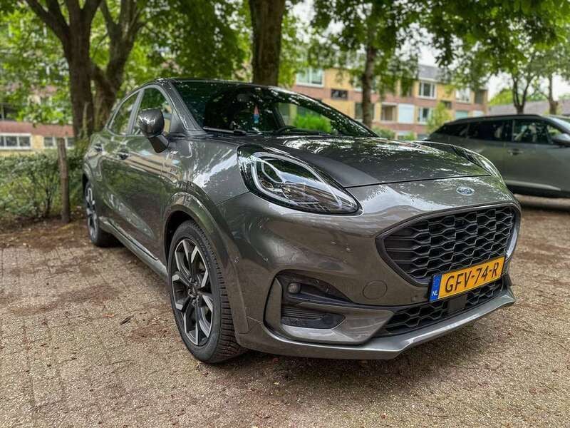 Grijs Gebruikt 2020 Ford Puma ST MPV | € 16.000 (Eerlijke prijs) - Afbeelding 1/4