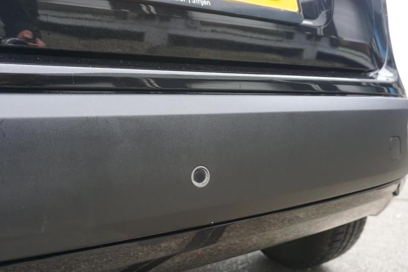 Occasion Fiat Panda Lounge 80 PK (58 kW) 2016 Zwart Hatchback