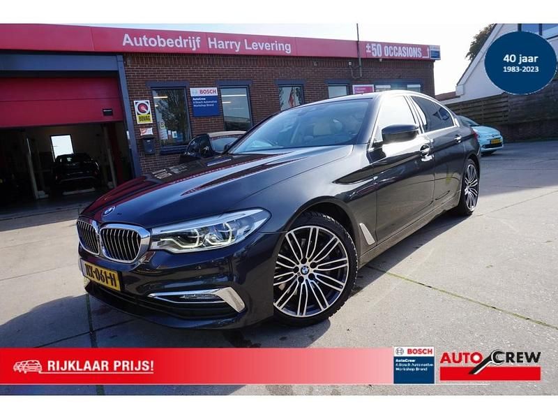 Grijs Gebruikt 2017 BMW 530 Executive Sedan | € 23.500 (Duur) - Afbeelding 1/4