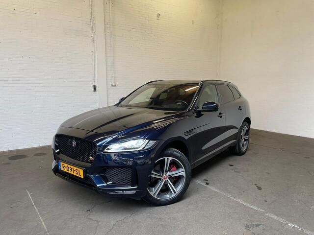 Blauw, metallic lak Gebruikt 2018 Jaguar F-Pace S SUV | € 38.950 (Iets duurder) - Afbeelding 1/4