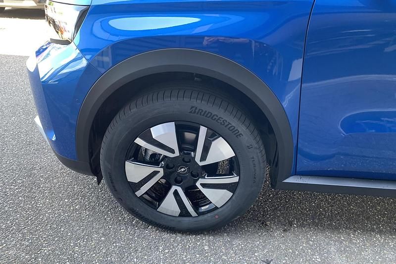 Nieuw Opel Frontera 83 kW (113 PK) 2025 Blauw SUV