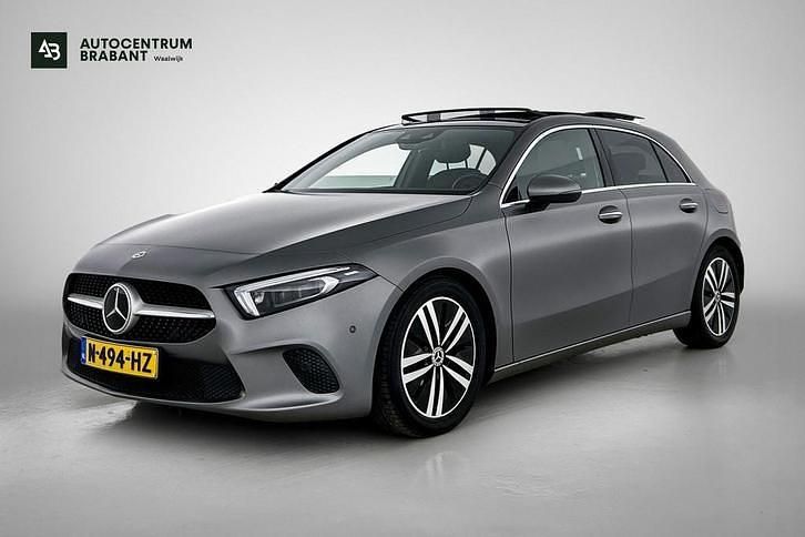 Occasion Mercedes A180 Business 136 PK (100 kW) 2021 Grijs Hatchback