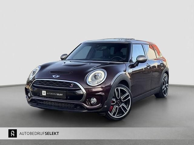 Rood Occasion 2016 Mini John Cooper Works Clubman Stationwagen | € 16.900 (Goede deal) - Afbeelding 1/4