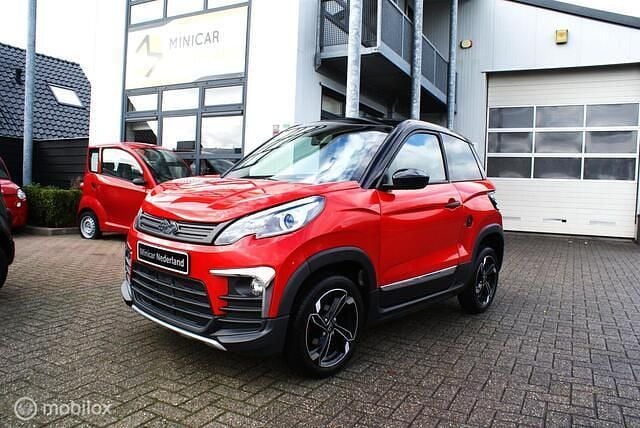 Rood Gebruikt 2025 Ligier JS60 Hatchback | € 17.450 (Eerlijke prijs) - Afbeelding 1/4