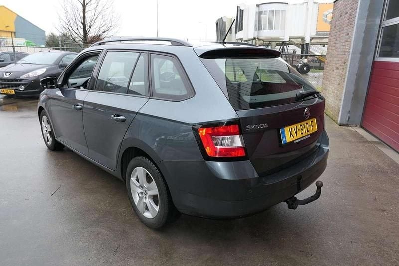 Occasion Skoda Fabia Business Line 90 PK (66 kW) 2016 Grijs Stationwagen