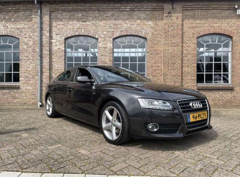 Grijs Gebruikt 2011 Audi A5 Proline Coupé | € 10.500 (Eerlijke prijs) - Afbeelding 1/4