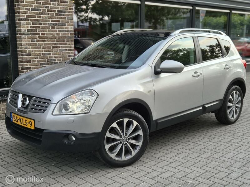 Grijs Gebruikt 2010 Nissan Qashqai Tekna SUV | € 5.450 (Eerlijke prijs) - Afbeelding 1/4