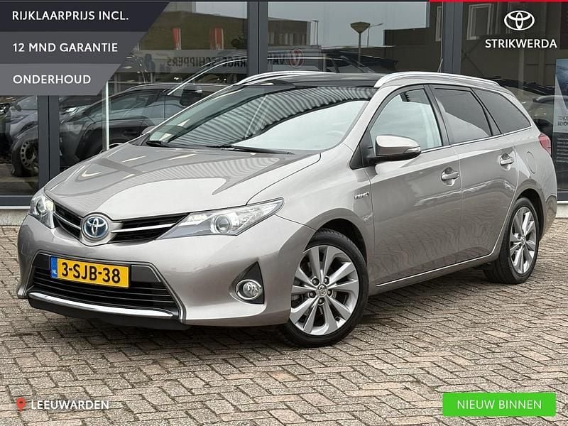Bruin Gebruikt 2013 Toyota Auris Hybrid Stationwagen | € 9.799 (Eerlijke prijs) - Afbeelding 1/4