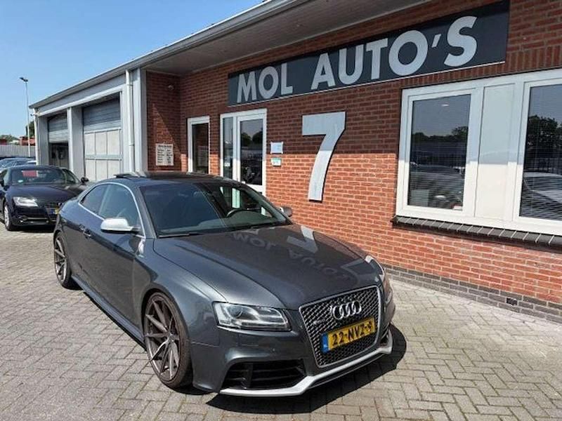 Grijs Gebruikt 2010 Audi RS5 Coupé | € 19.950 - Afbeelding 1/4