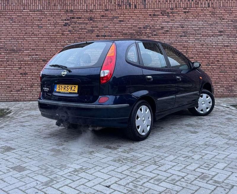 Occasion Nissan Almera Tino Acenta 116 PK (85 kW) 2005 Blauw MPV