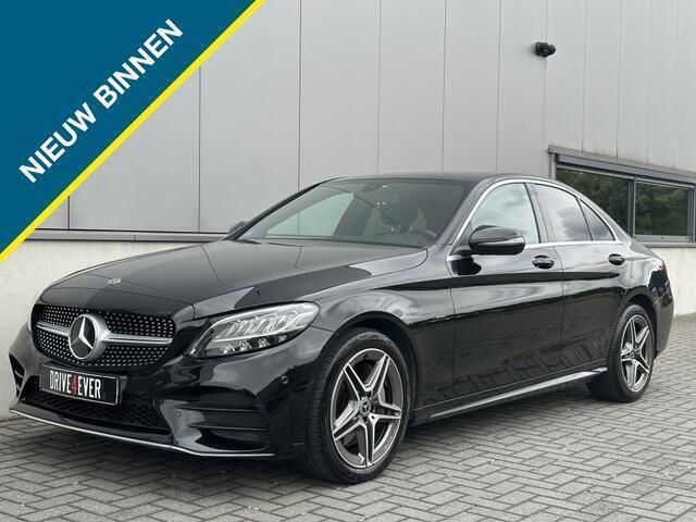 Zwart Gebruikt 2021 Mercedes C300 AMG Sedan | € 32.995 (Super prijs) - Afbeelding 1/4