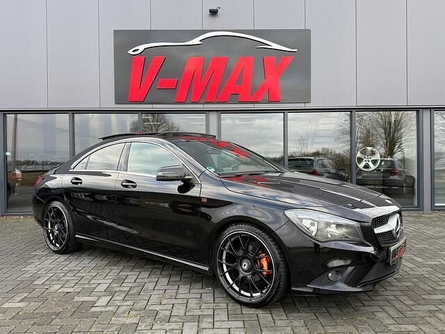 Occasion Mercedes CLA180 Prestige 123 PK (90 kW) 2013 Zwart Sedan