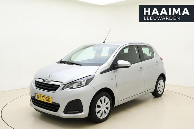 Grijs Gebruikt 2021 Peugeot 108 Active Hatchback | € 10.450 (Eerlijke prijs) - Afbeelding 1/4