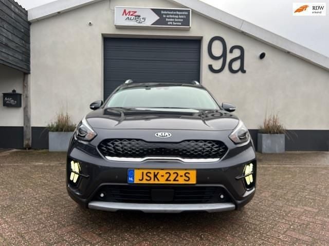 Grijs Occasion 2022 Kia Niro SUV | € 22.999 (Super prijs) - Afbeelding 1/4