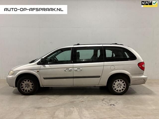 Grijs Occasion 2008 Chrysler Grand Voyager MPV | € 1.995 (Eerlijke prijs) - Afbeelding 1/4