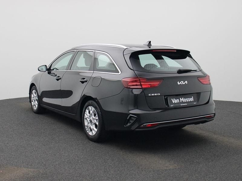 Occasion Kia Ceed 2023 Zwart Hatchback
