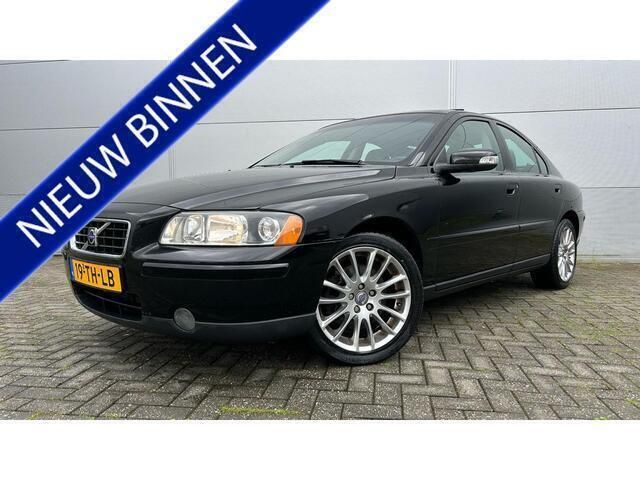 Zwart Gebruikt 2006 Volvo S60 Sedan | € 7.990 - Afbeelding 1/4