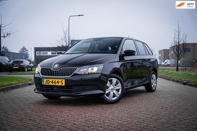 Zwart Occasion 2015 Skoda Fabia Style Stationwagen | € 6.700 (Eerlijke prijs) - Afbeelding 1/4